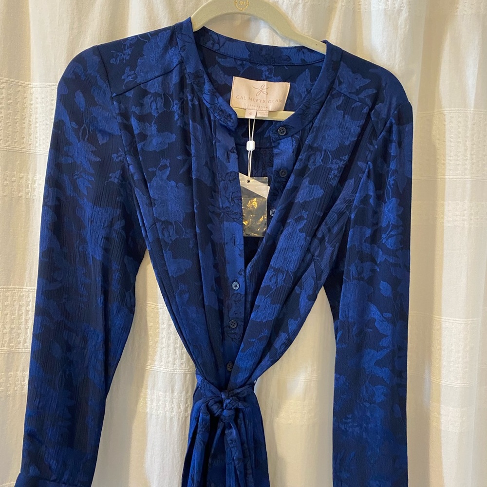 Gal Meets Glam blue floral midi dress